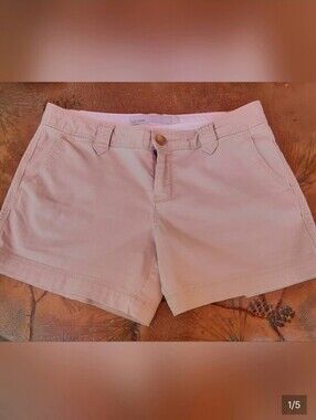 Old Navy Tan Women's Low Rise Chino Bermuda Shorts